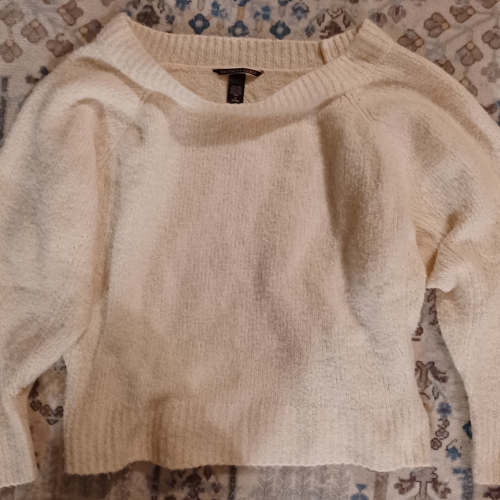 Victoria Secret Cozy Slouchy Cream Knit Sweater Long Sleeve Pullover Size M